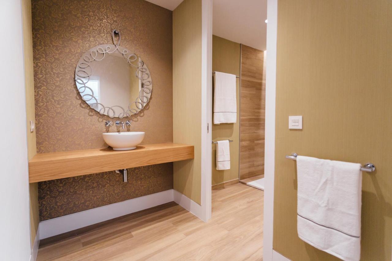 Galmen Apartments Seville Luaran gambar
