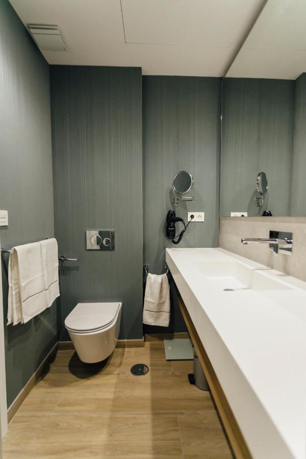 Galmen Apartments Seville Luaran gambar